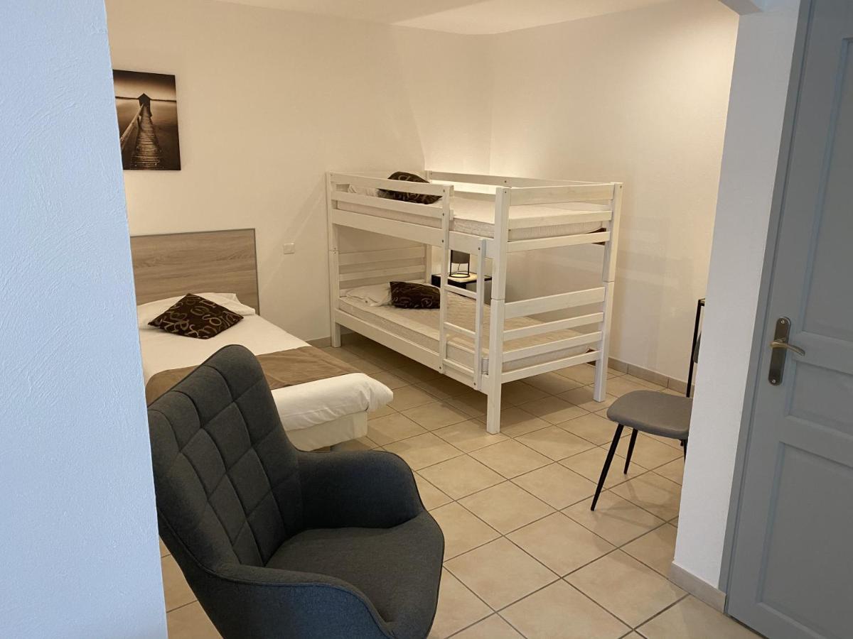 Logis Hotel L'Oliveraie Cognac Bagian luar foto
