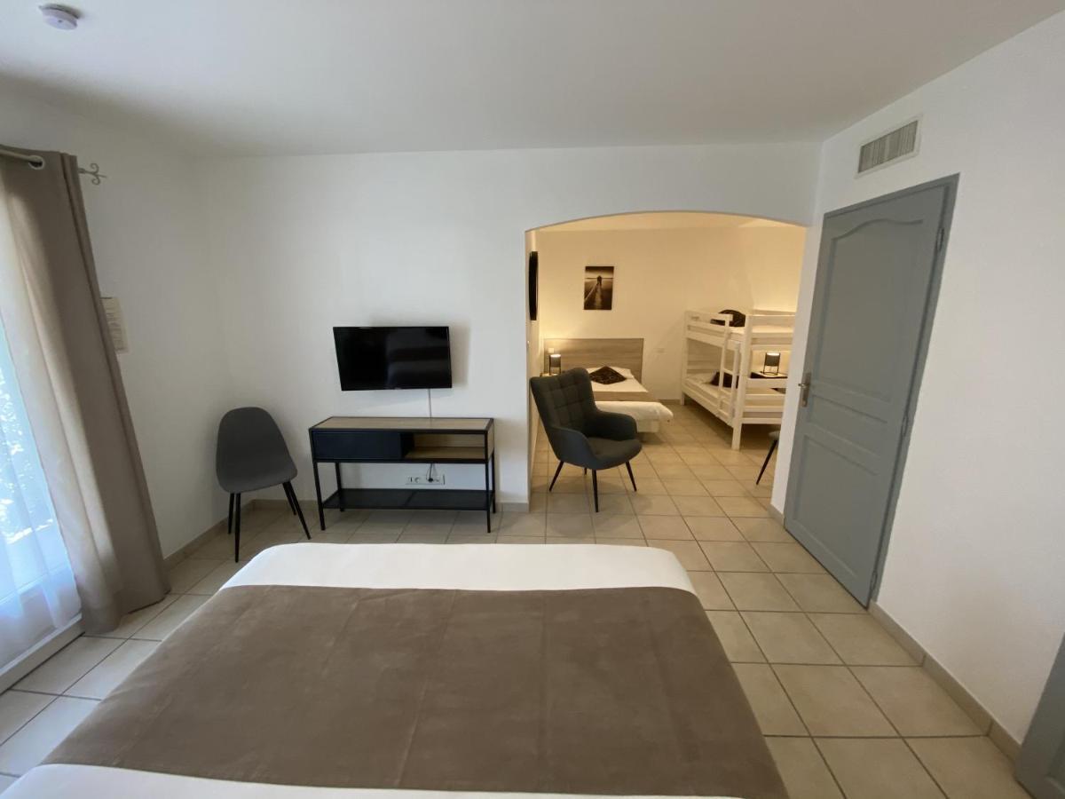 Logis Hotel L'Oliveraie Cognac Bagian luar foto