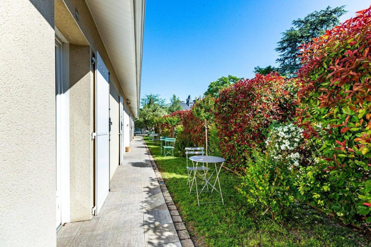 Logis Hotel L'Oliveraie Cognac Bagian luar foto