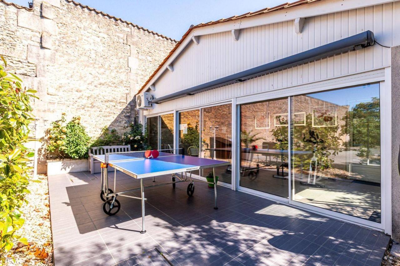 Logis Hotel L'Oliveraie Cognac Bagian luar foto