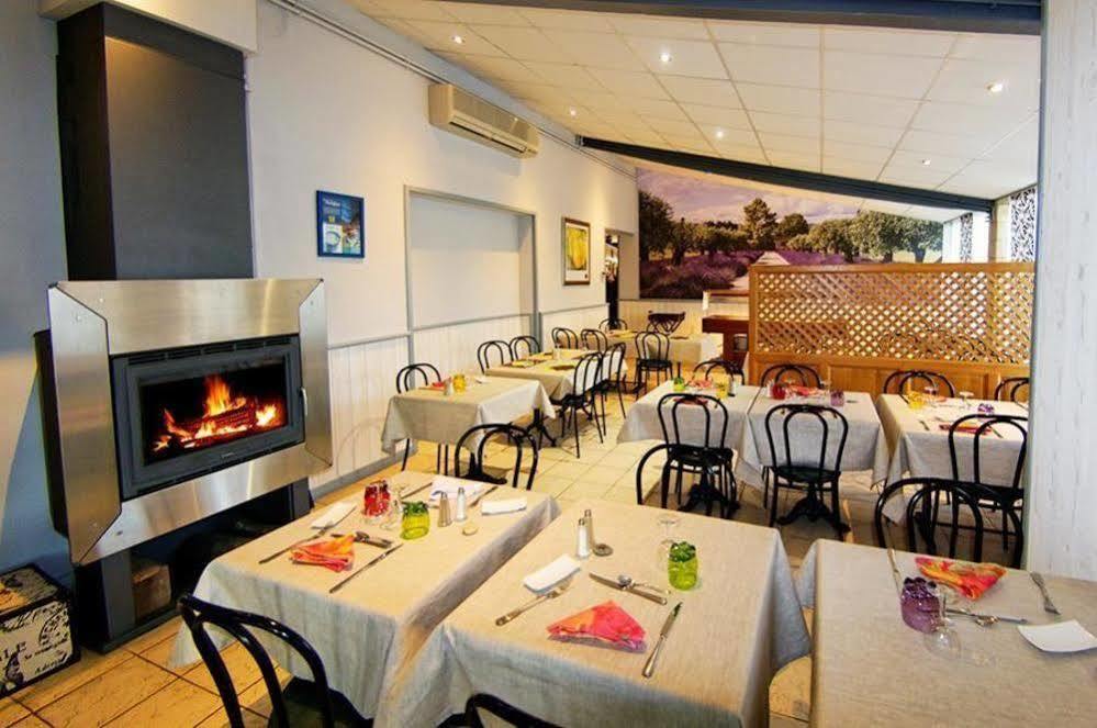 Logis Hotel L'Oliveraie Cognac Bagian luar foto