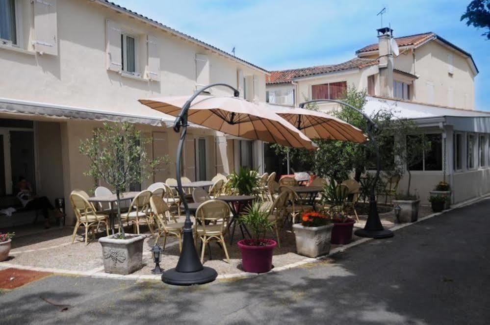 Logis Hotel L'Oliveraie Cognac Bagian luar foto